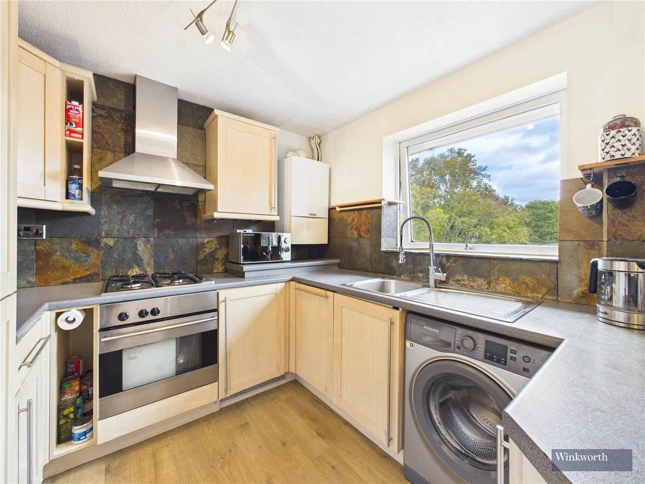 Archery Close, Harrow, HA3, photo 3