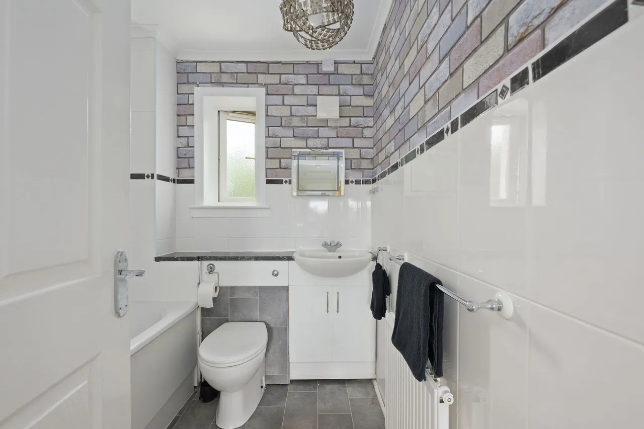 Staunton Rise, Livingston, photo 14
