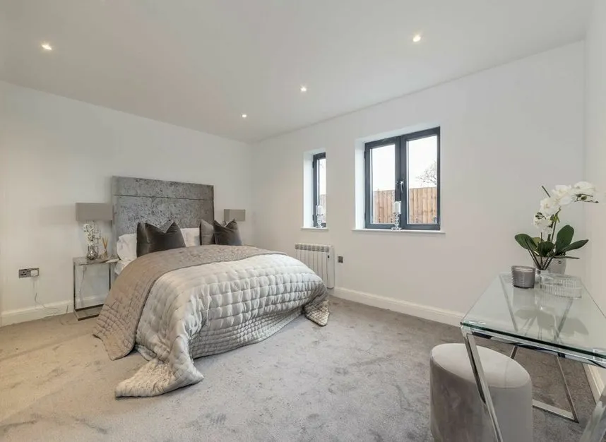 Gunnersbury Avenue, Ealing, W5, photo 6