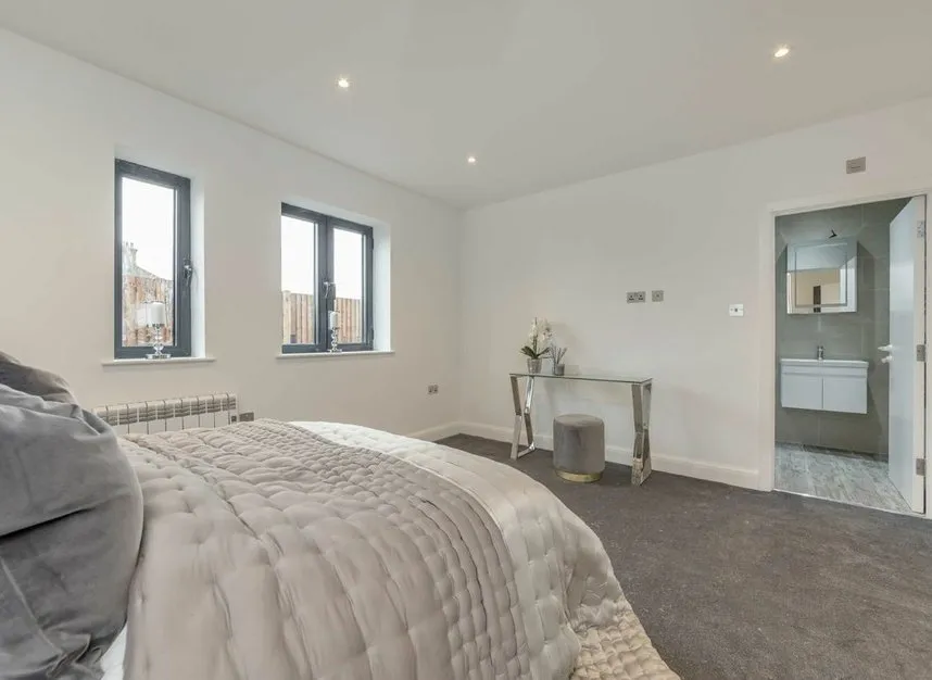 Gunnersbury Avenue, Ealing, W5, photo 7