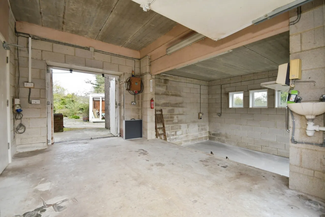 Macclesfield Old Road, BUXTON, Derbyshire, SK17, photo 23