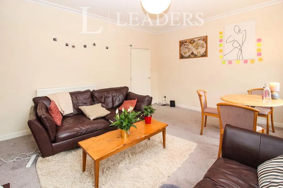 Regent Street, Leamington Spa, CV32, photo 2