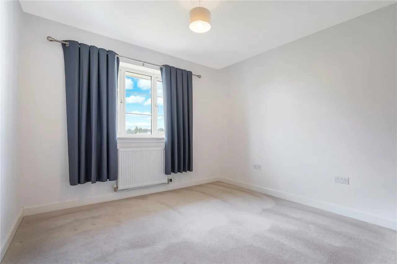 Quintinshill Drive, Larbert, Stirlingshire, FK5, photo 22
