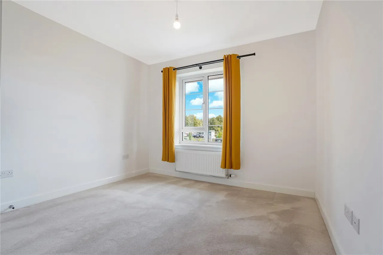 Quintinshill Drive, Larbert, Stirlingshire, FK5, photo 23