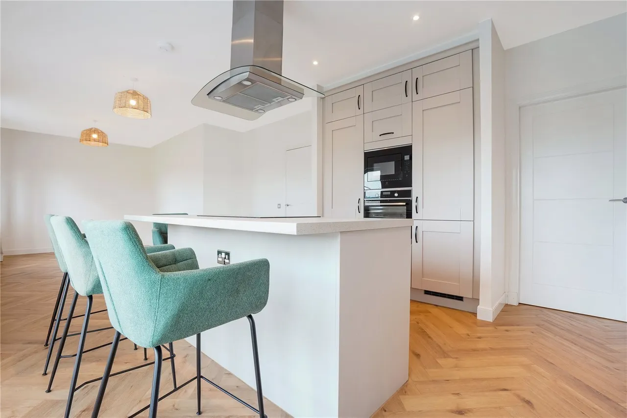 Quintinshill Drive, Larbert, Stirlingshire, FK5, photo 13