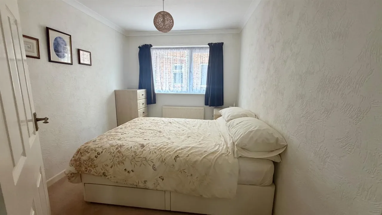 Martin Avenue, Stubbington, photo 16