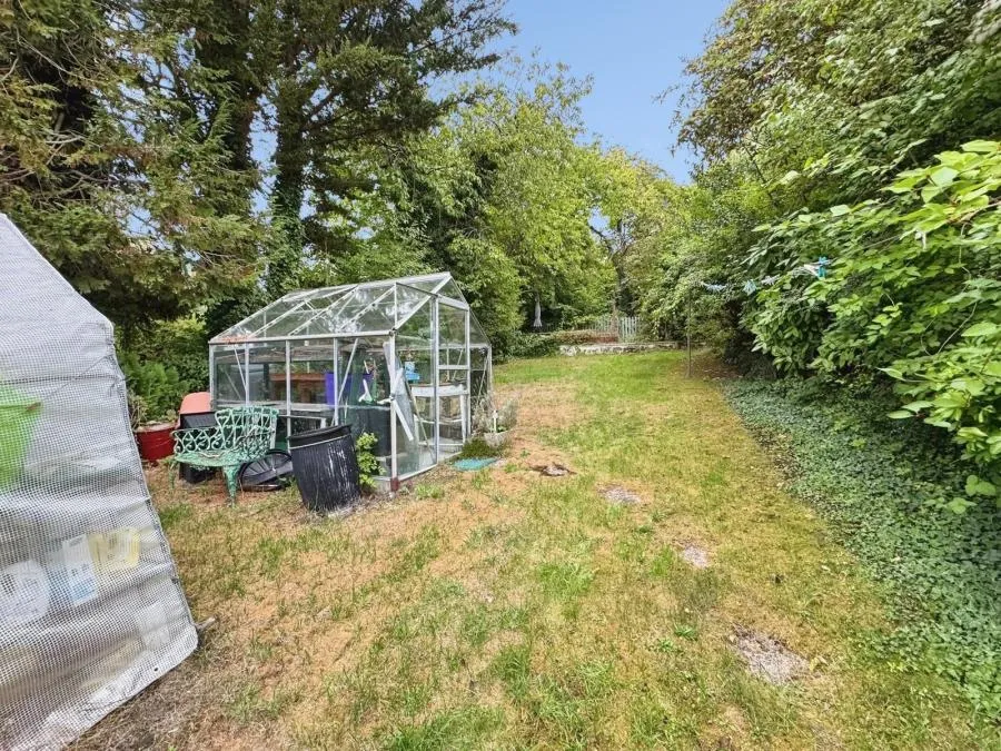 Desborough Avenue, High Wycombe, HP11, photo 17