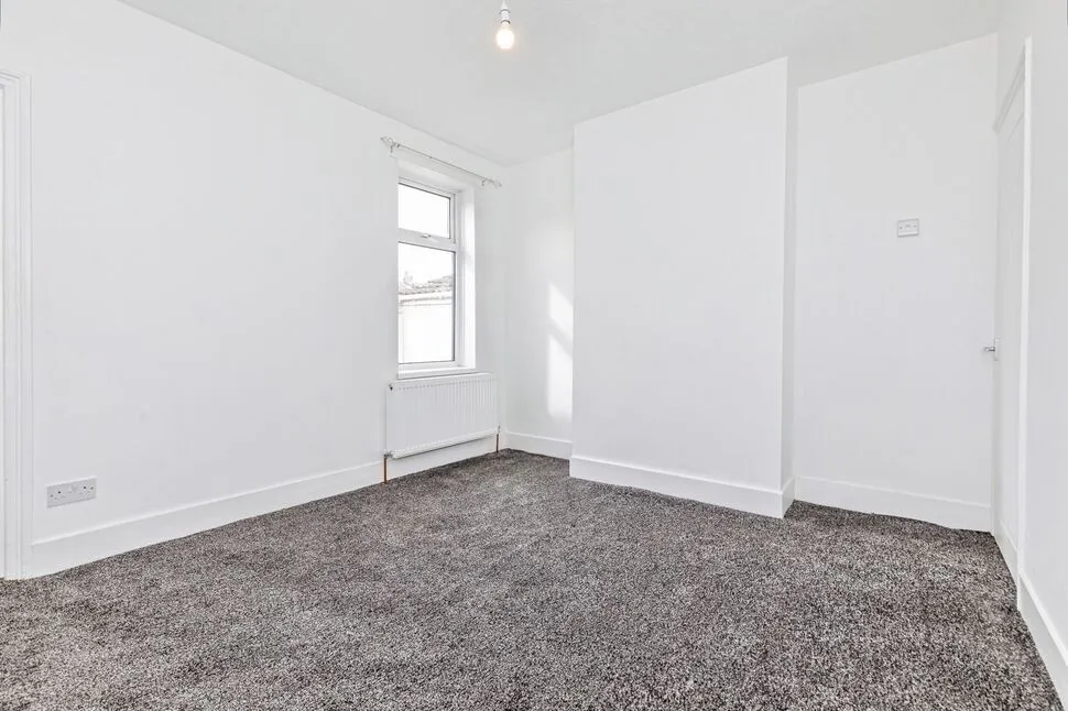St. Johns Road, Gillingham, Kent, ME7, photo 9