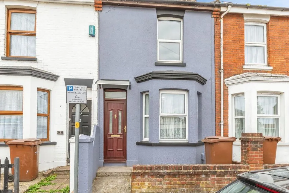 3 bed house for sale — St. Johns Road, Gillingham, Kent, ME7