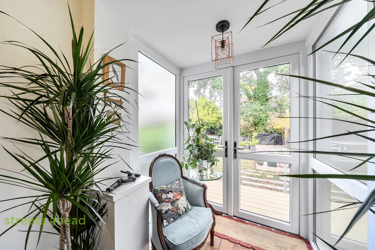 Baird Gardens, London, SE19, photo 9