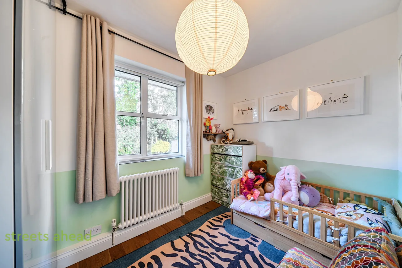 Baird Gardens, London, SE19, photo 17