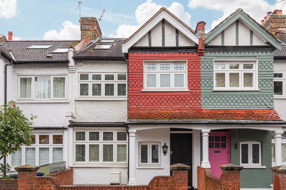 4 bed house for sale, Wyndham Road, London, W13