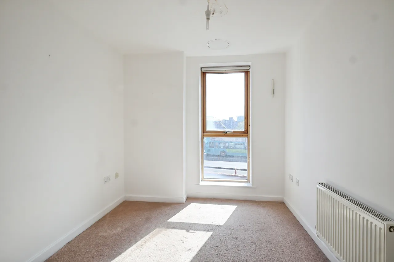 Bowman Lane, Leeds, LS10, photo 7