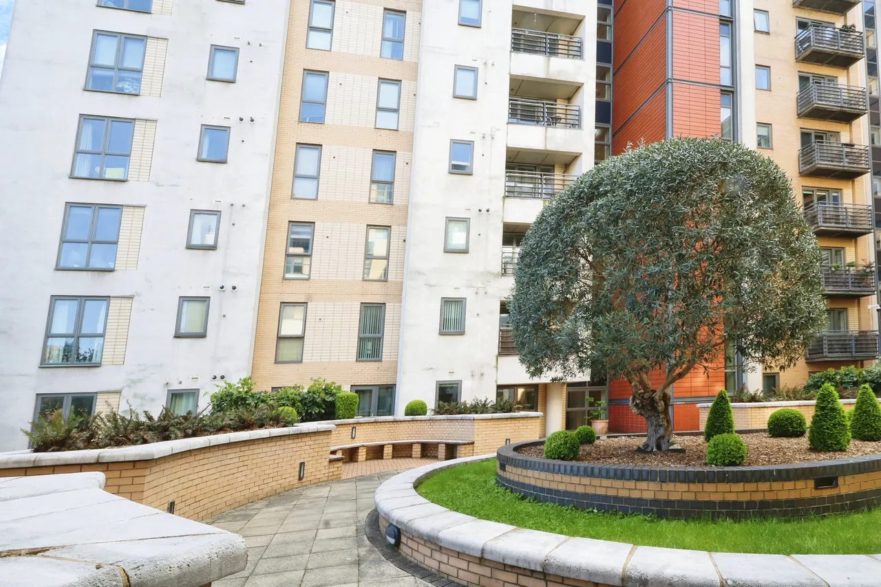 Bowman Lane, Leeds, LS10, photo 6