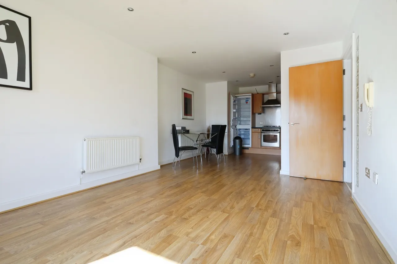 Bowman Lane, Leeds, LS10, photo 5