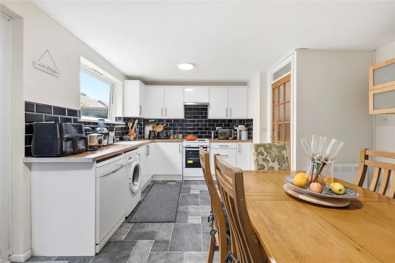 Bazes Shaw, New Ash Green, DA3, photo 19