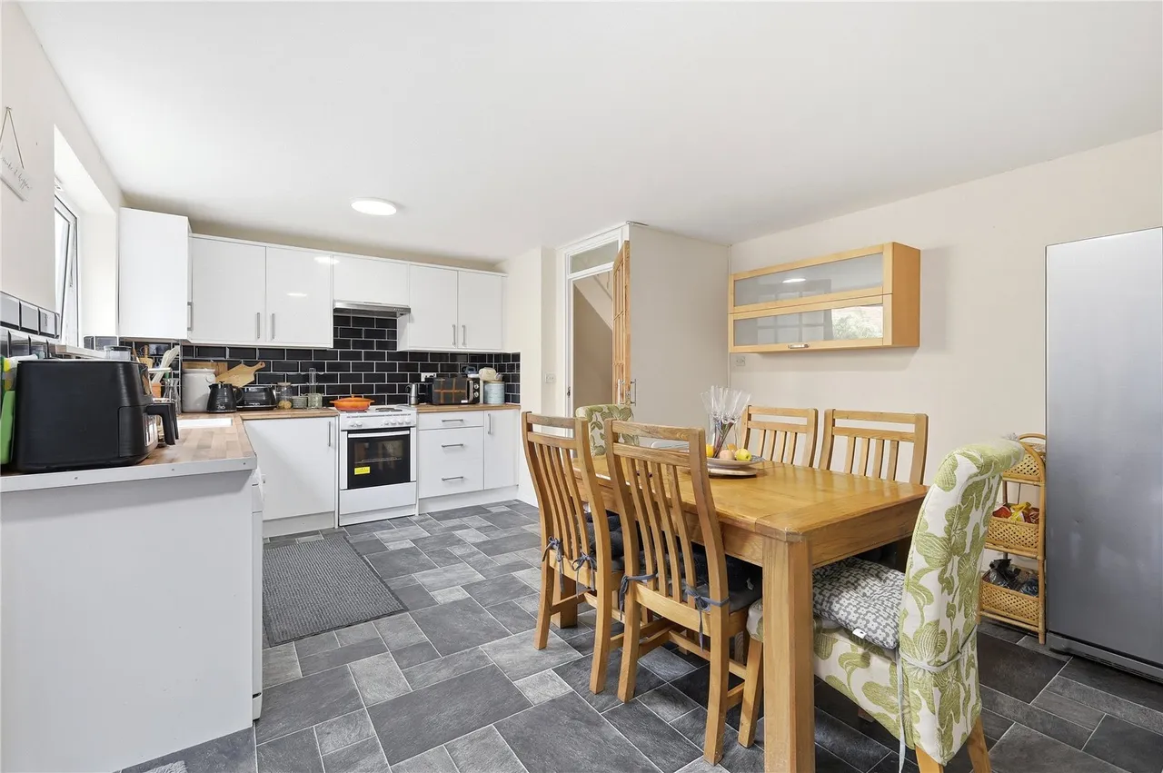 Bazes Shaw, New Ash Green, DA3, photo 20