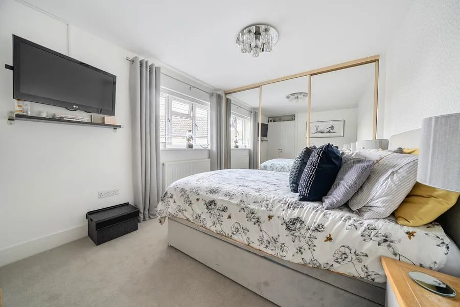 Thorney Leys, Witney, OX28, photo 18