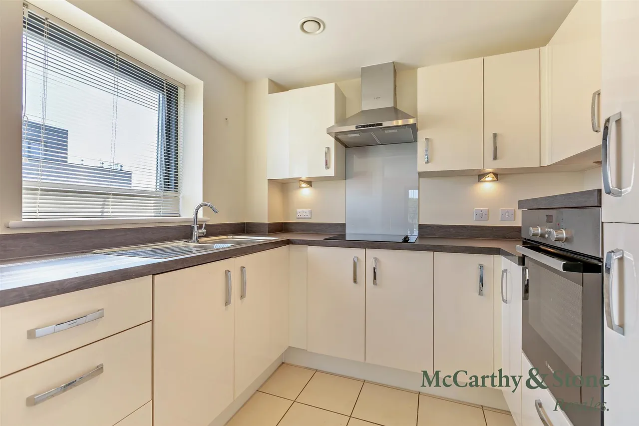 Keeper Close, Taunton, TA1, photo 8