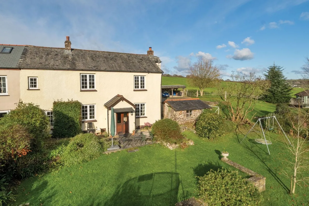 4 bed house for sale, Deerpark Cottages, Tawstock, EX31
