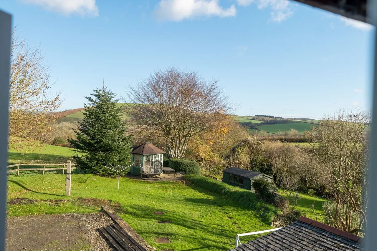 Deerpark Cottages, Tawstock, EX31, photo 19
