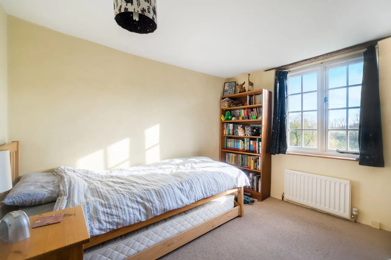 Deerpark Cottages, Tawstock, EX31, photo 15