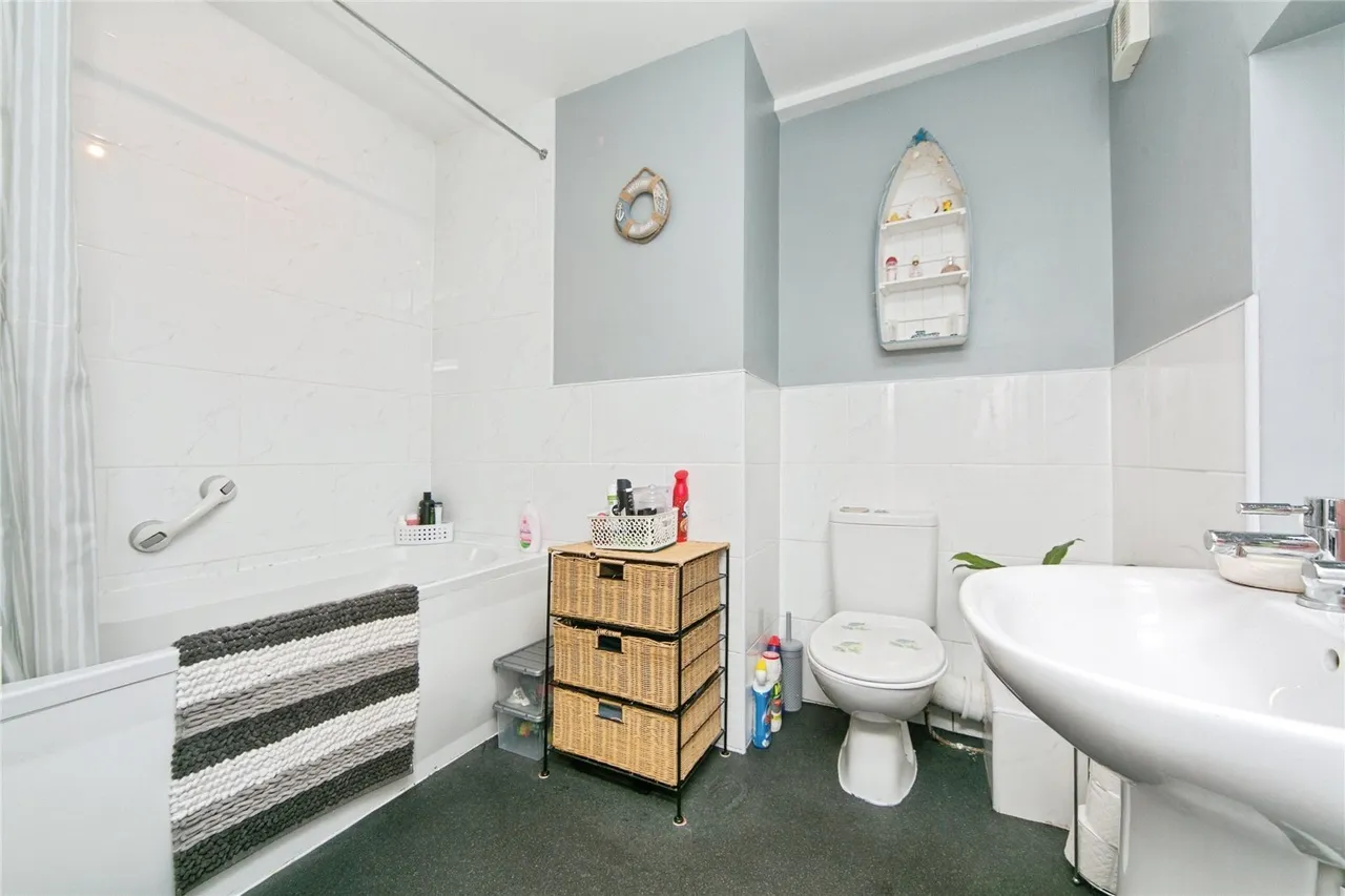 Victoria Terrace, Glan Conwy, LL28, photo 5