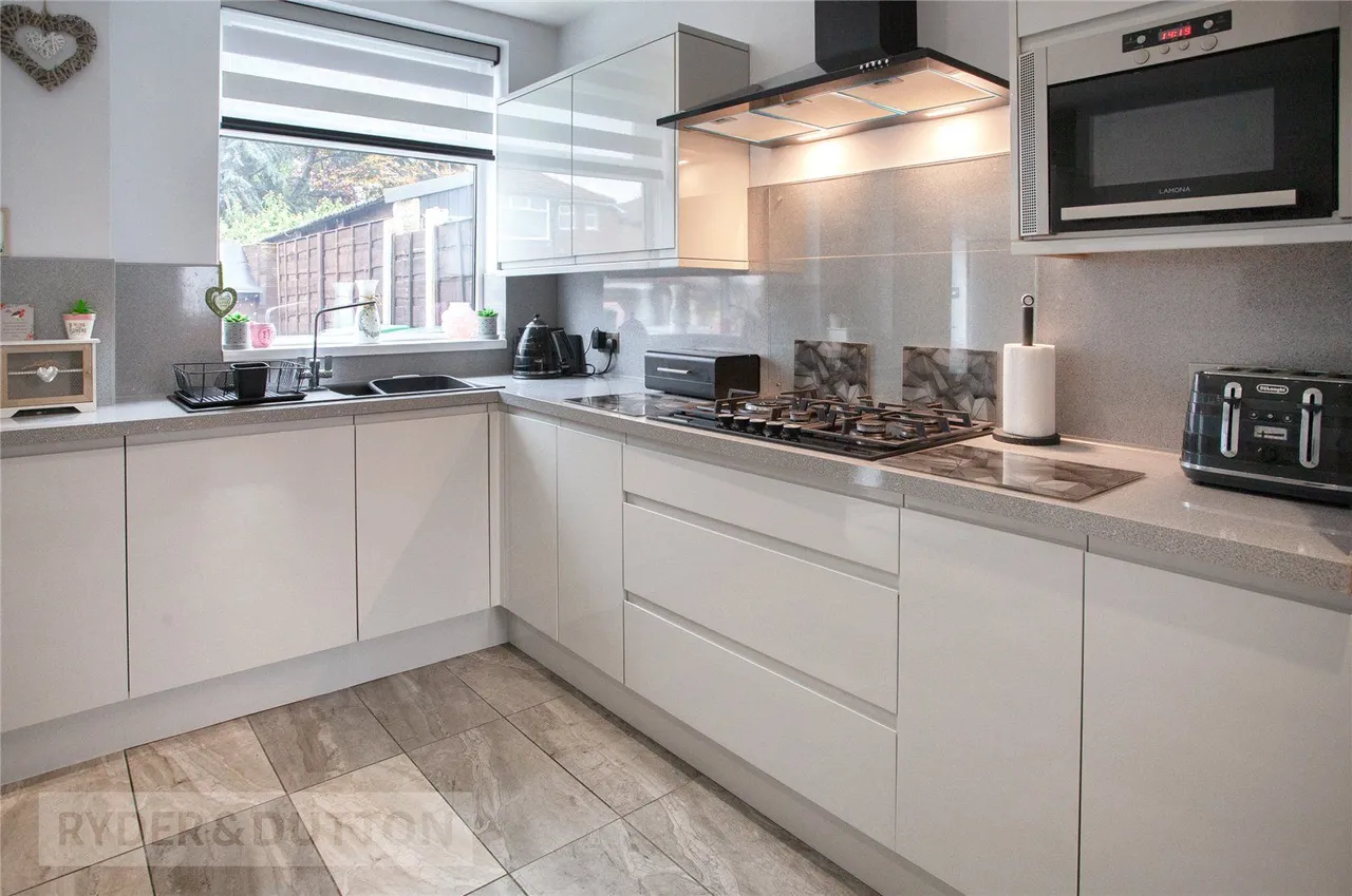 Thorley Close, Chadderton, OL9, photo 9