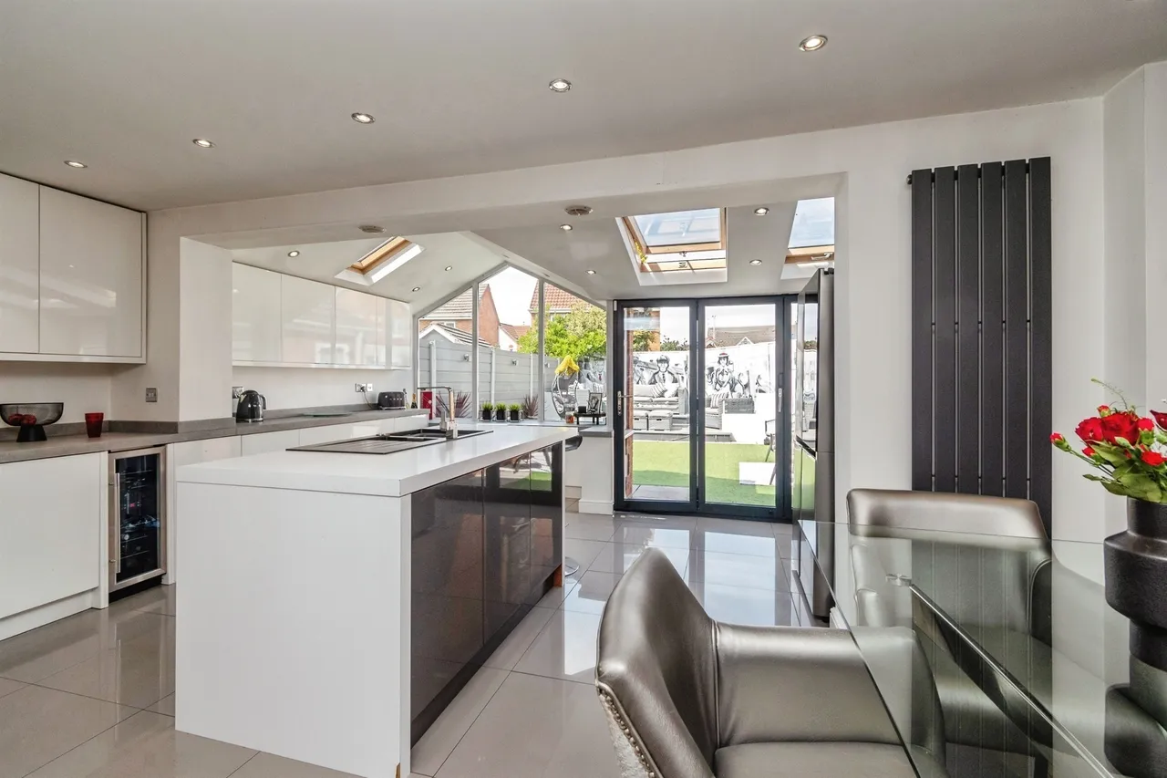 Siddons Road, Bilston, photo 9