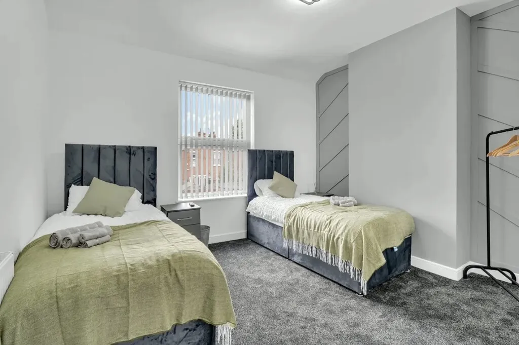 Renovated Recently, Earlsdon Area, photo 11