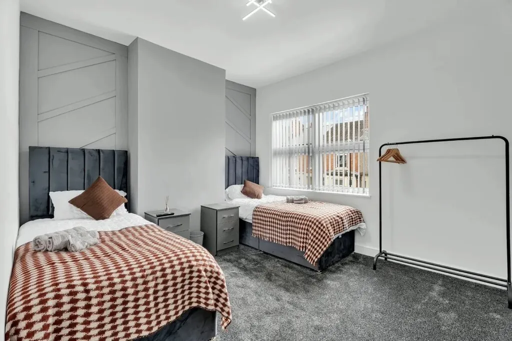 Renovated Recently, Earlsdon Area, photo 9