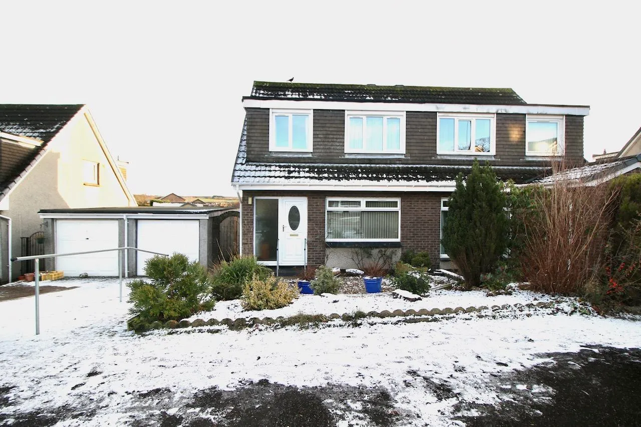 3 bed house for sale — Thorniecroft Place, Condorrat, Cumbernauld, G67 4JU