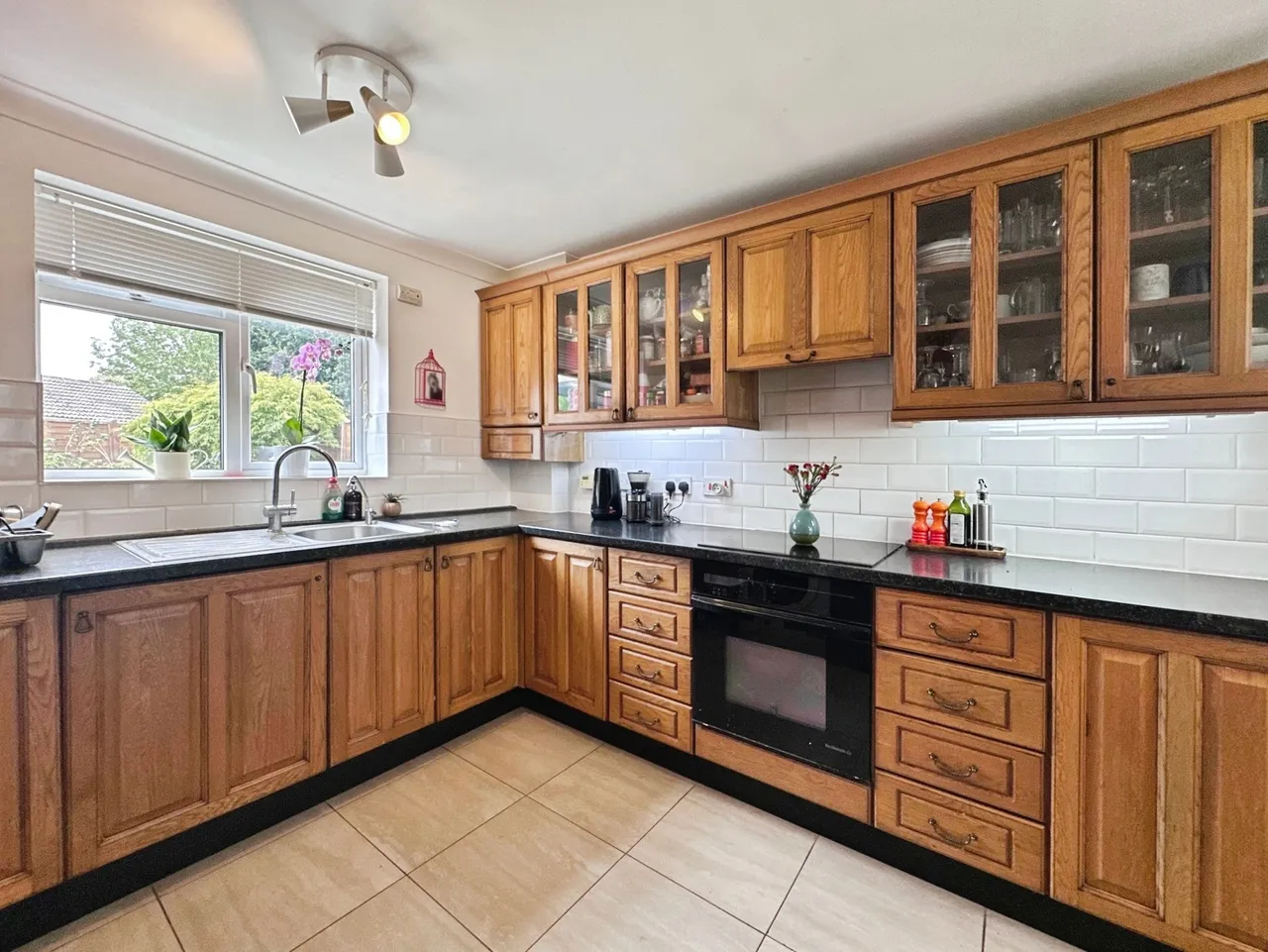 Netherhouse Moor, Church Crookham, Fleet, Hampshire, GU51 5TZ, photo 6