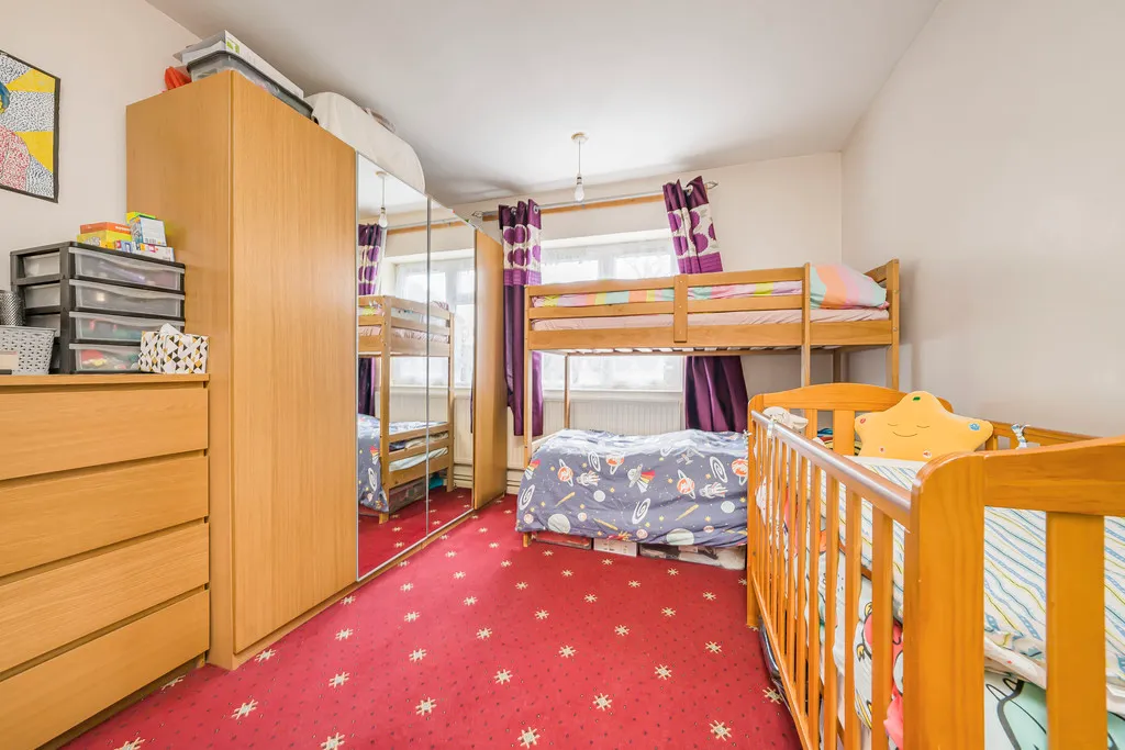 Bartram Close, Uxbridge, photo 19