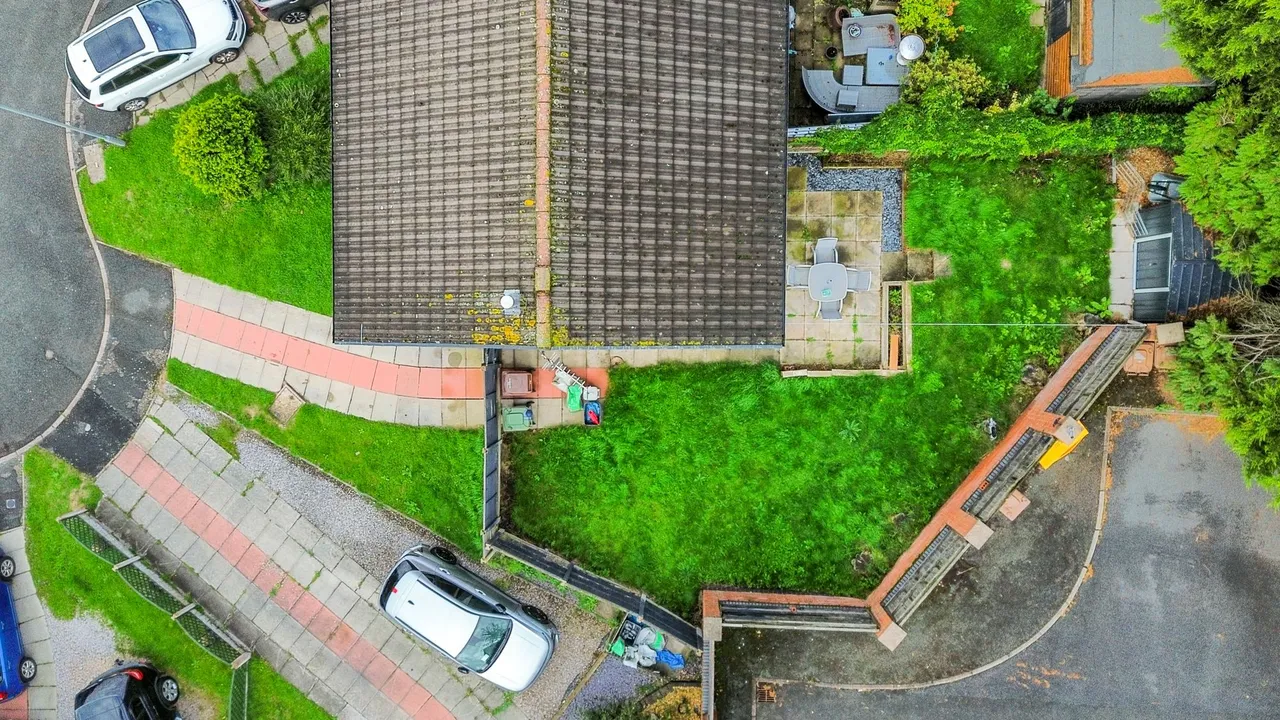 Arnot Close, St. Helens, WA10, photo 25