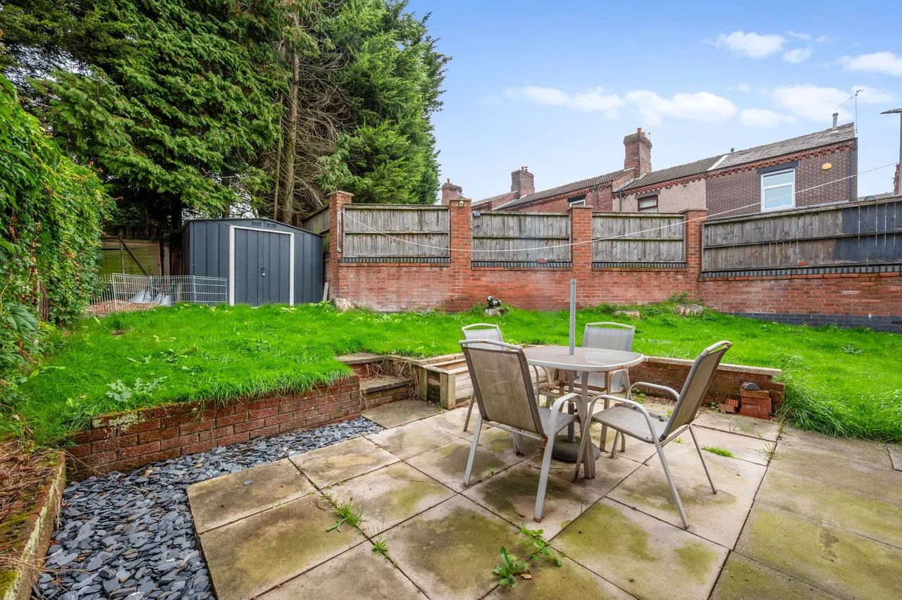 Arnot Close, St. Helens, WA10, photo 24