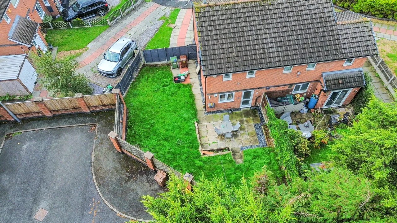Arnot Close, St. Helens, WA10, photo 26