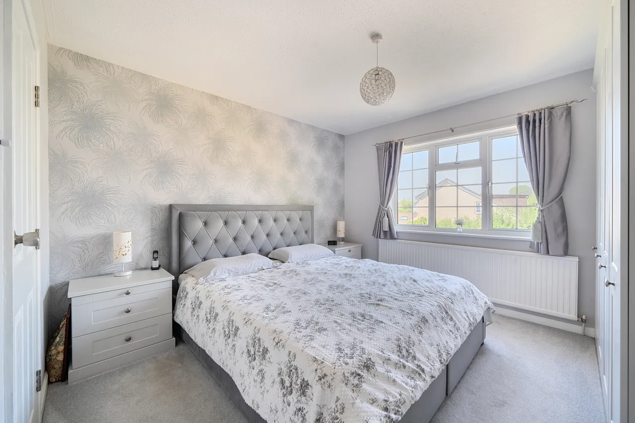 Priors Way, Winchester, SO22, photo 8