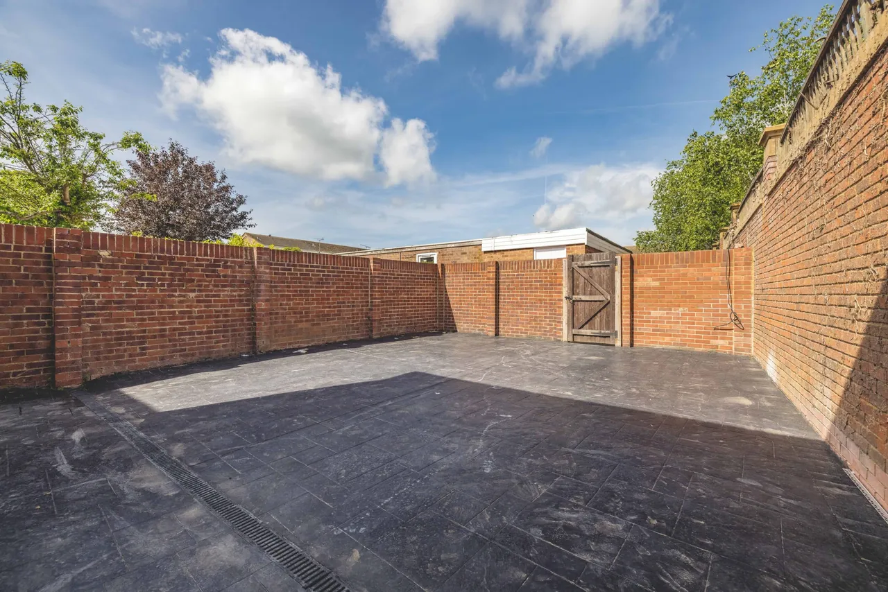 Ash Lane, Windsor, Berkshire, SL4 4PS, photo 8