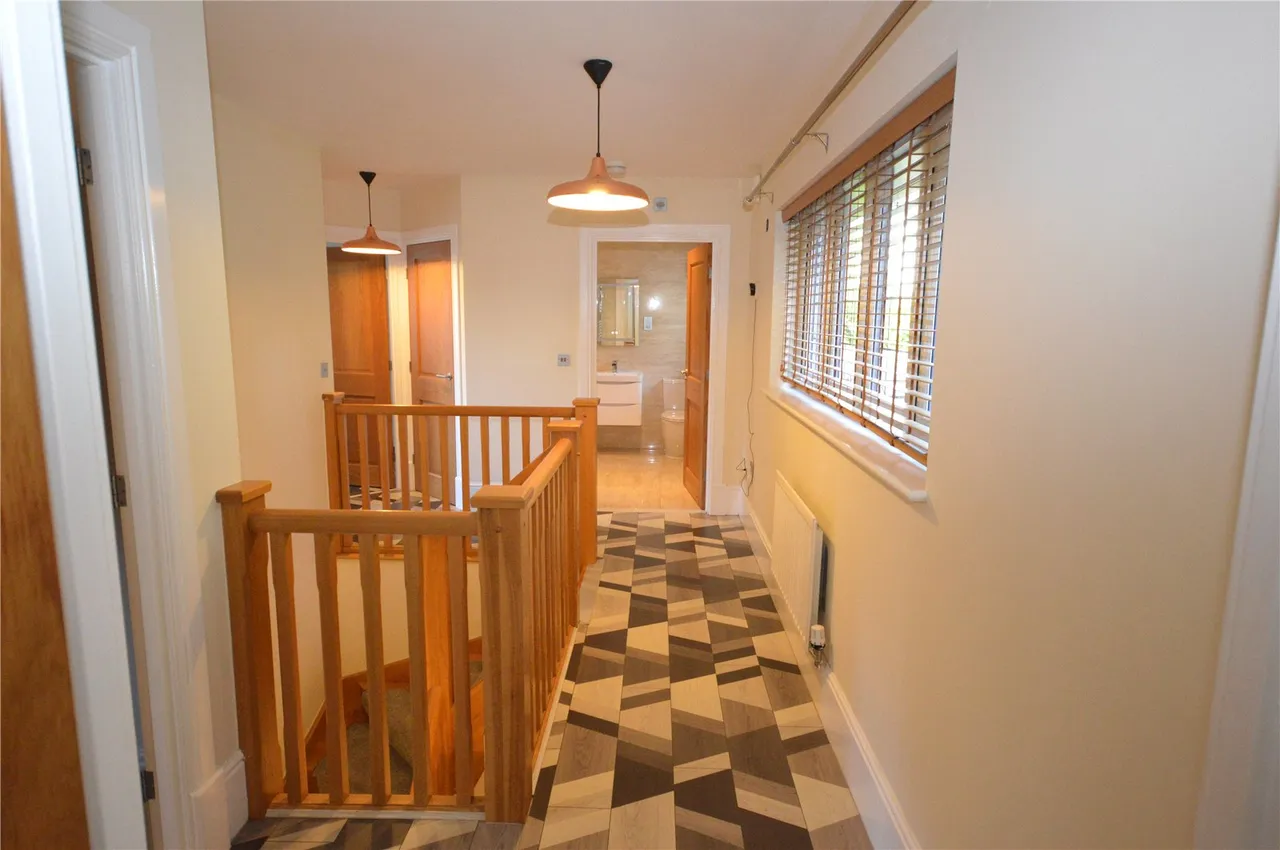 Heath Road, Liverpool, L19, photo 37