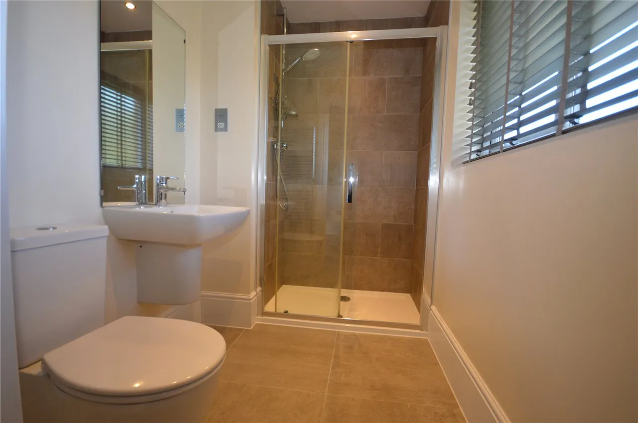 Heath Road, Liverpool, L19, photo 31
