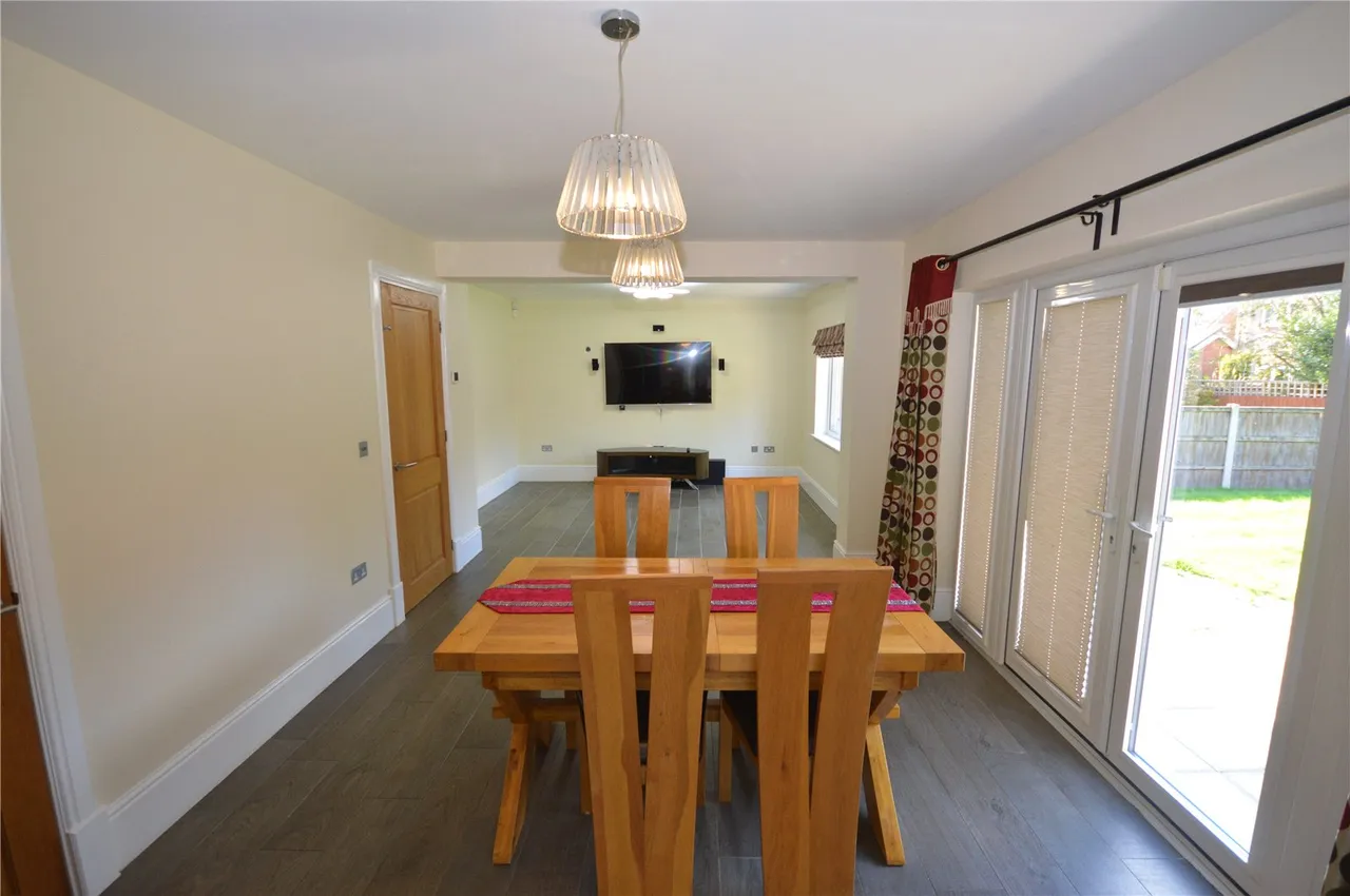 Heath Road, Liverpool, L19, photo 23
