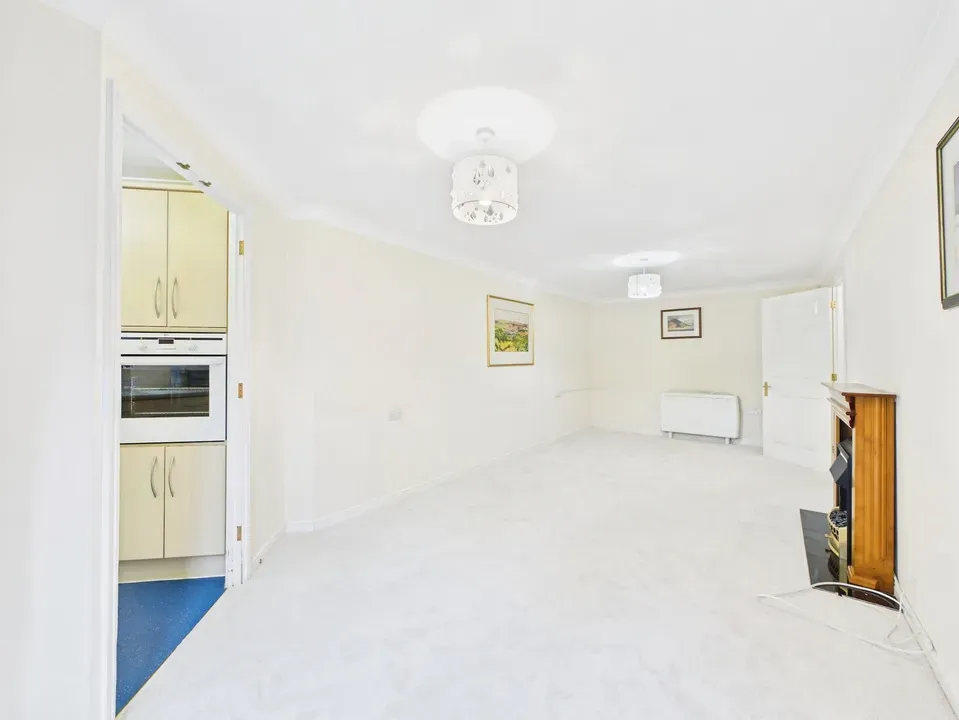 Kings Road, Horsham, photo 4