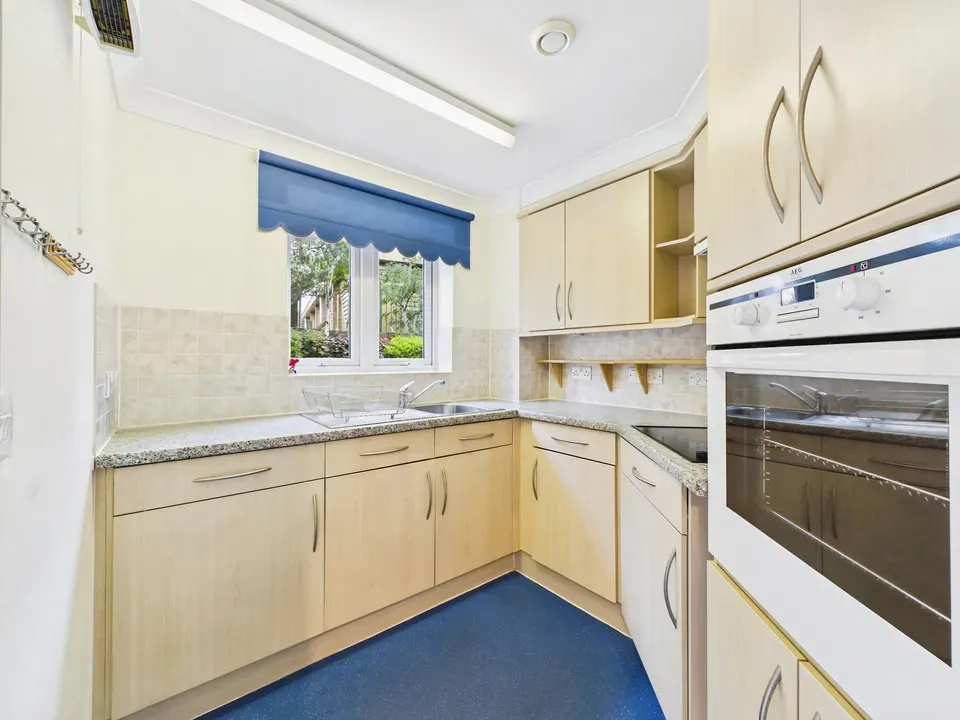 Kings Road, Horsham, photo 3