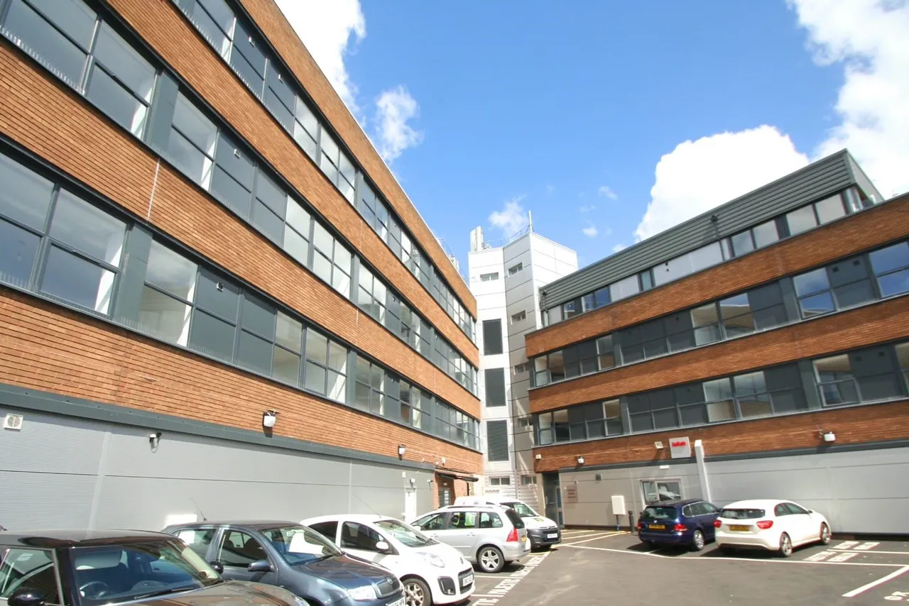 2 bed flat to rent, Stratford Road, Shirley, B90