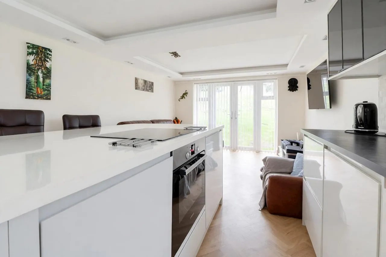Frensham Way, B17, photo 5