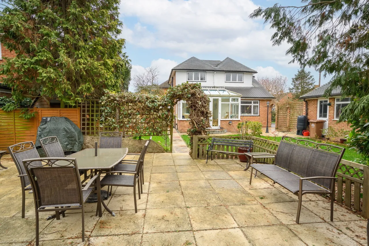 Ashurst Drive, Shepperton, TW17, photo 16