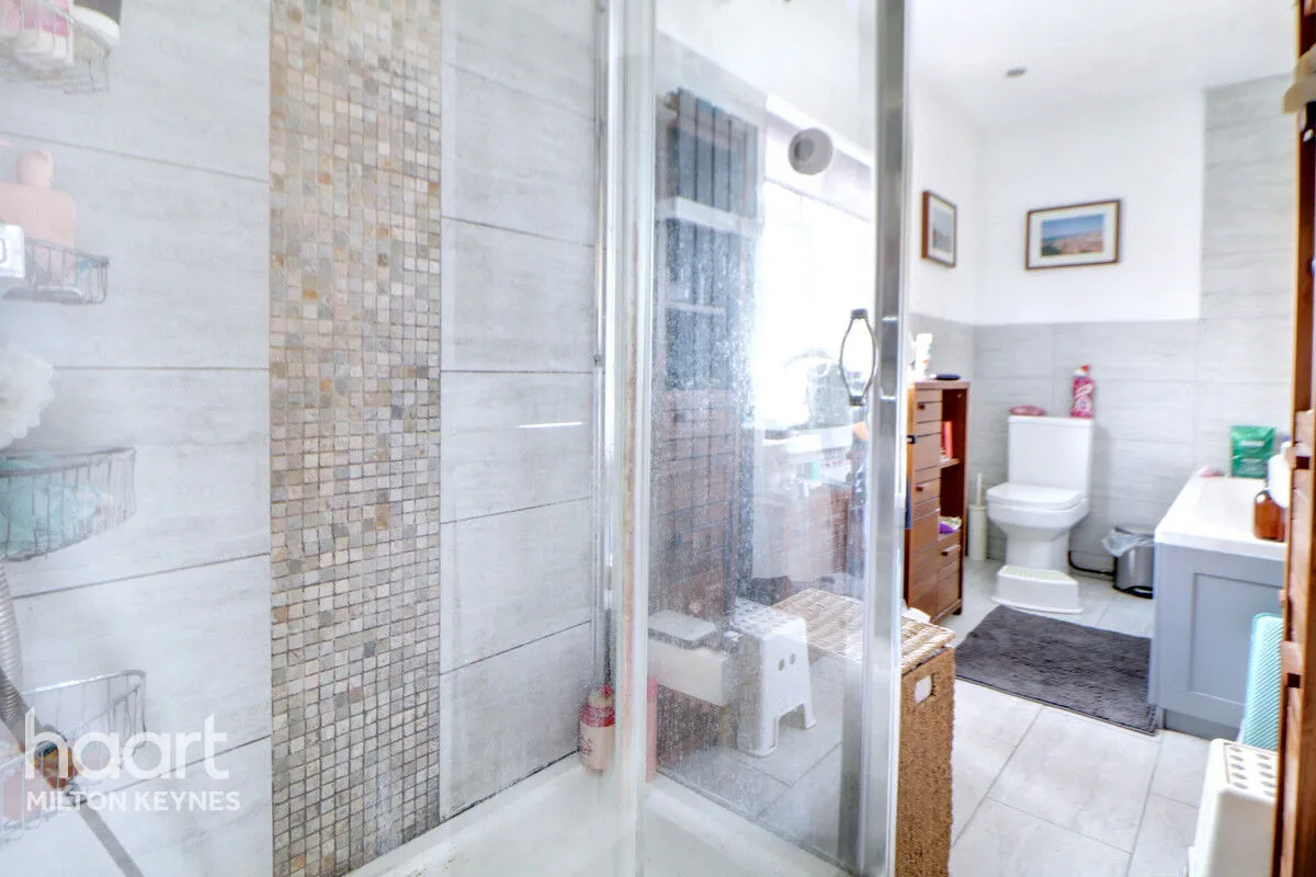 Newport Road, New Bradwell, MK13, photo 7