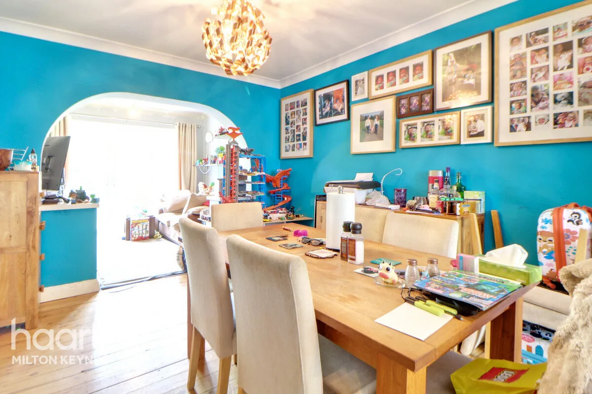 Newport Road, New Bradwell, MK13, photo 5