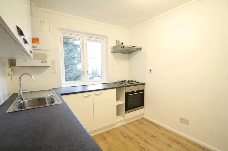 Canal Grove, London SE15 1LB, photo 4